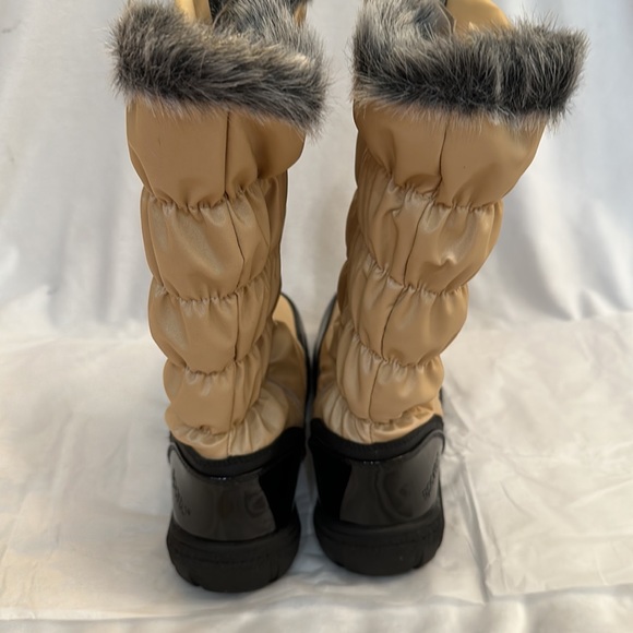 Sporto® Brenda Tall Waterproof Quilted Boot - Picture 6 of 8